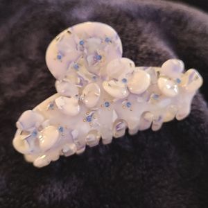 Gorgeous Flower Y2K Blue Pearl Marble Hair Clip